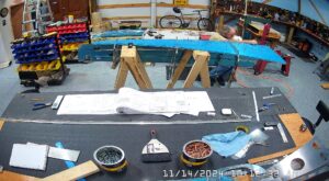 TC: Page 10-7 Step 7. Match drill #40 the right skin and the F-1047C, D & E Stiffeners.