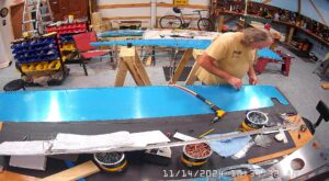 TC: Page 10-7 Step 7. Match drill #40 the right skin and the F-1047C, D & E Stiffeners.
