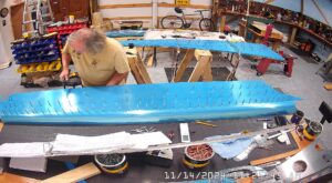 TC: Page 10-7 Step 7. Match drill #40 the right skin and the F-1047C, D & E Stiffeners.