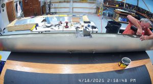 Final assembly of the 750 SD elevator to the horizontal stabilizer