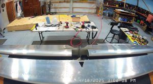 Final assembly of the 750 SD elevator to the horizontal stabilizer