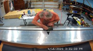 Final assembly of the 750 SD elevator to the horizontal stabilizer