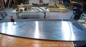 Riveting the diagonal and the vertical angles to the right side fuse;age skin SD75F1-3 and LS75F1-4A