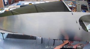 Building the Zenith 750 SD fuselage FR-04. Riveting the jump seat channels and linear actuator mount bracket