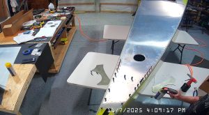 Installing the rudder hinges on the 750 SD rear fuselage