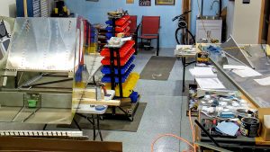 Zenith 750 SD rear fuselage assembly. Riveting the side skins