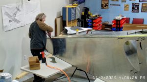 Installing the rudder hinges on the 750 SD rear fuselage