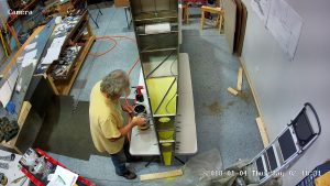 Zenith 750 SD rear fuselage assembly. Riveting the side skins