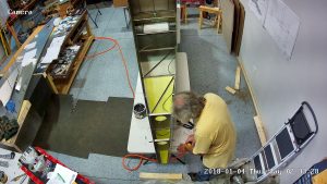 Zenith 750 SD rear fuselage assembly. Riveting the side skins