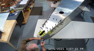 Installing the tail tie down on the Zenith 750 SD